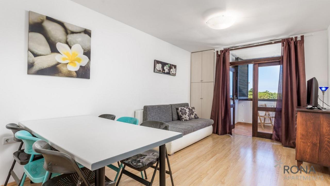 Rona Apartment Zrinka Poreč Exteriér fotografie